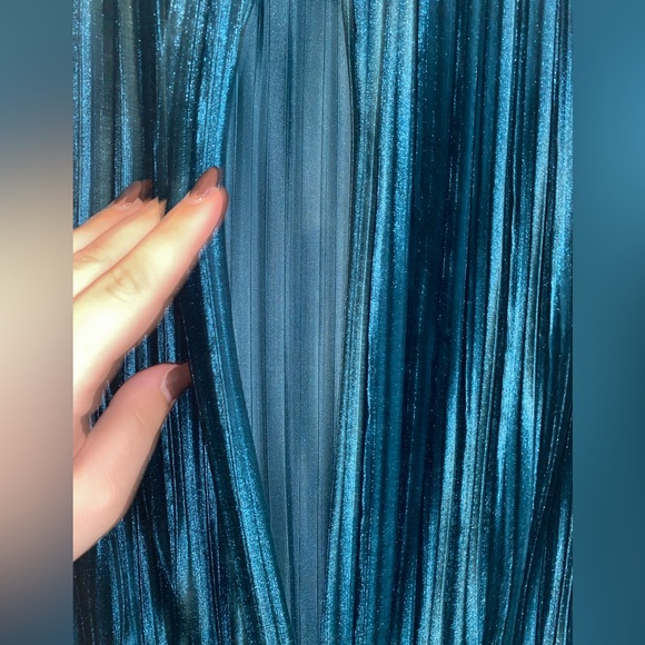 Velvet teal jumpsuit - Picture 6 of 6